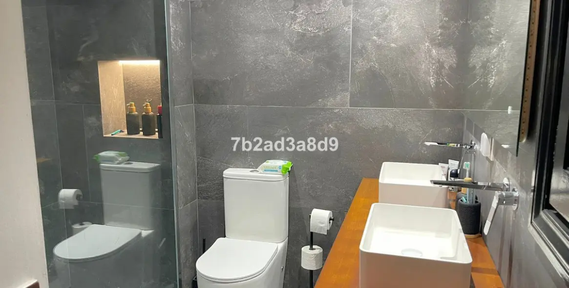 Venta de adosado en Guadalmina Baja 5