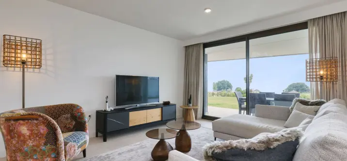 Venta de apartamento en planta baja en Casares 0