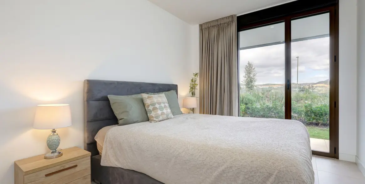 Venta de apartamento en planta baja en Casares 15