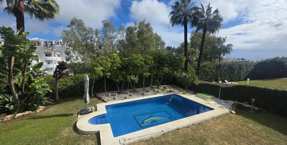 Venta de villa independiente en Calahonda 2