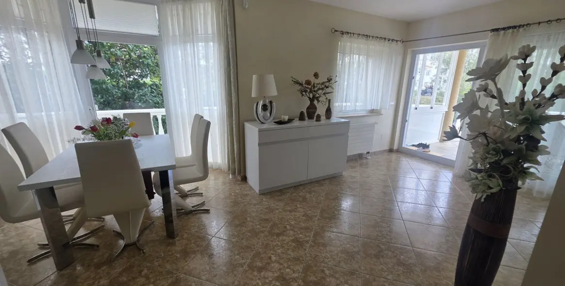 Venta de villa independiente en Calahonda 9