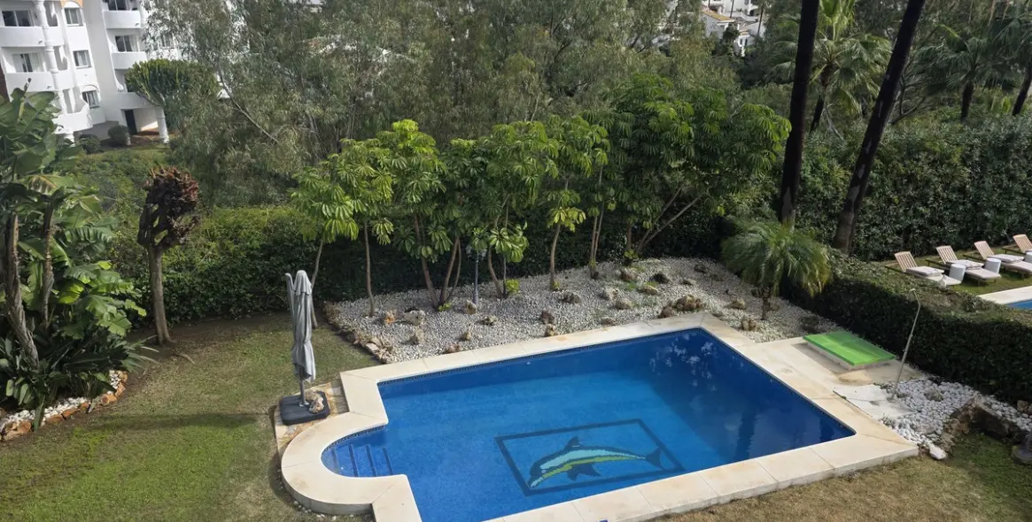 Venta de villa independiente en Calahonda 20