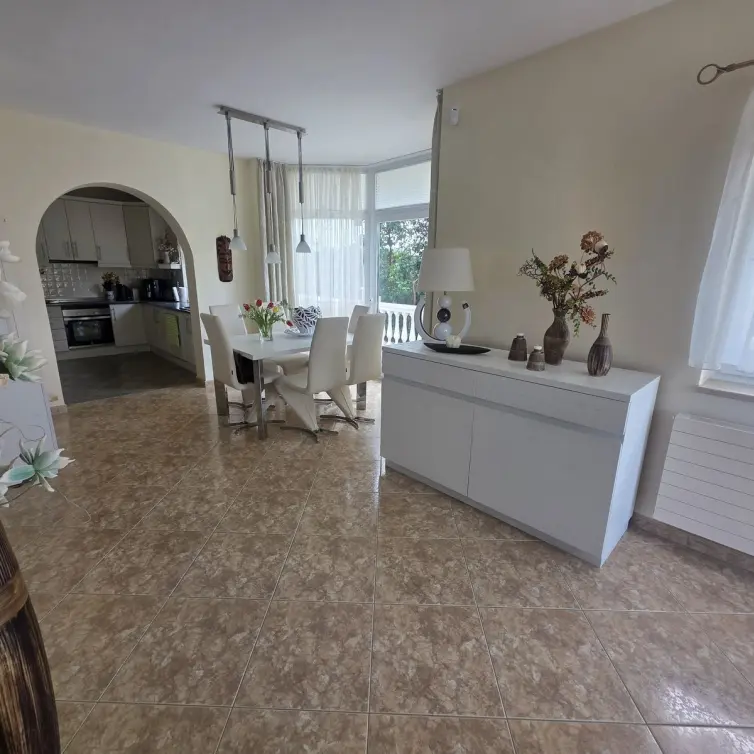 Venta de villa independiente en Calahonda