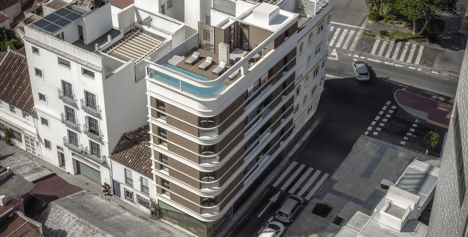 Продажа апартаментов на среднем этаже в Estepona 2