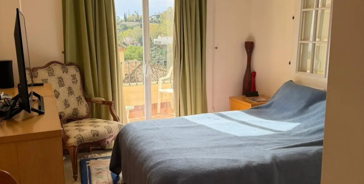 Venta de adosado en La Quinta 8