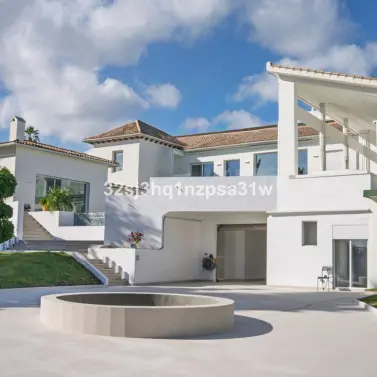 Venta de villa independiente en Guadalmina Alta