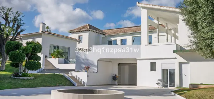 Venta de villa independiente en Guadalmina Alta 2