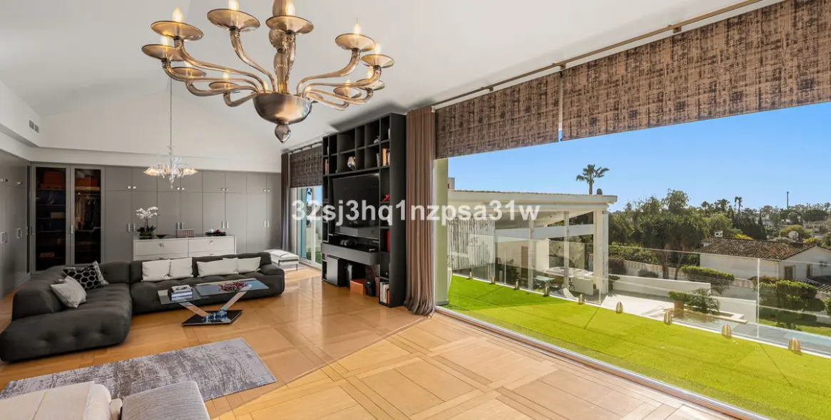 Venta de villa independiente en Guadalmina Alta 7