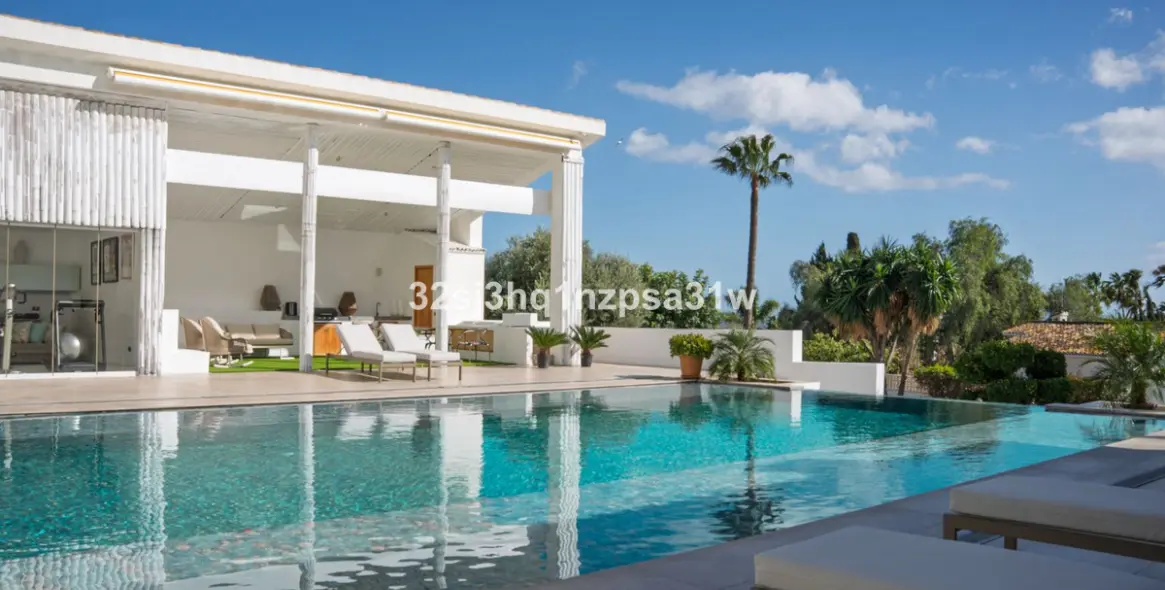 Venta de villa independiente en Guadalmina Alta 20