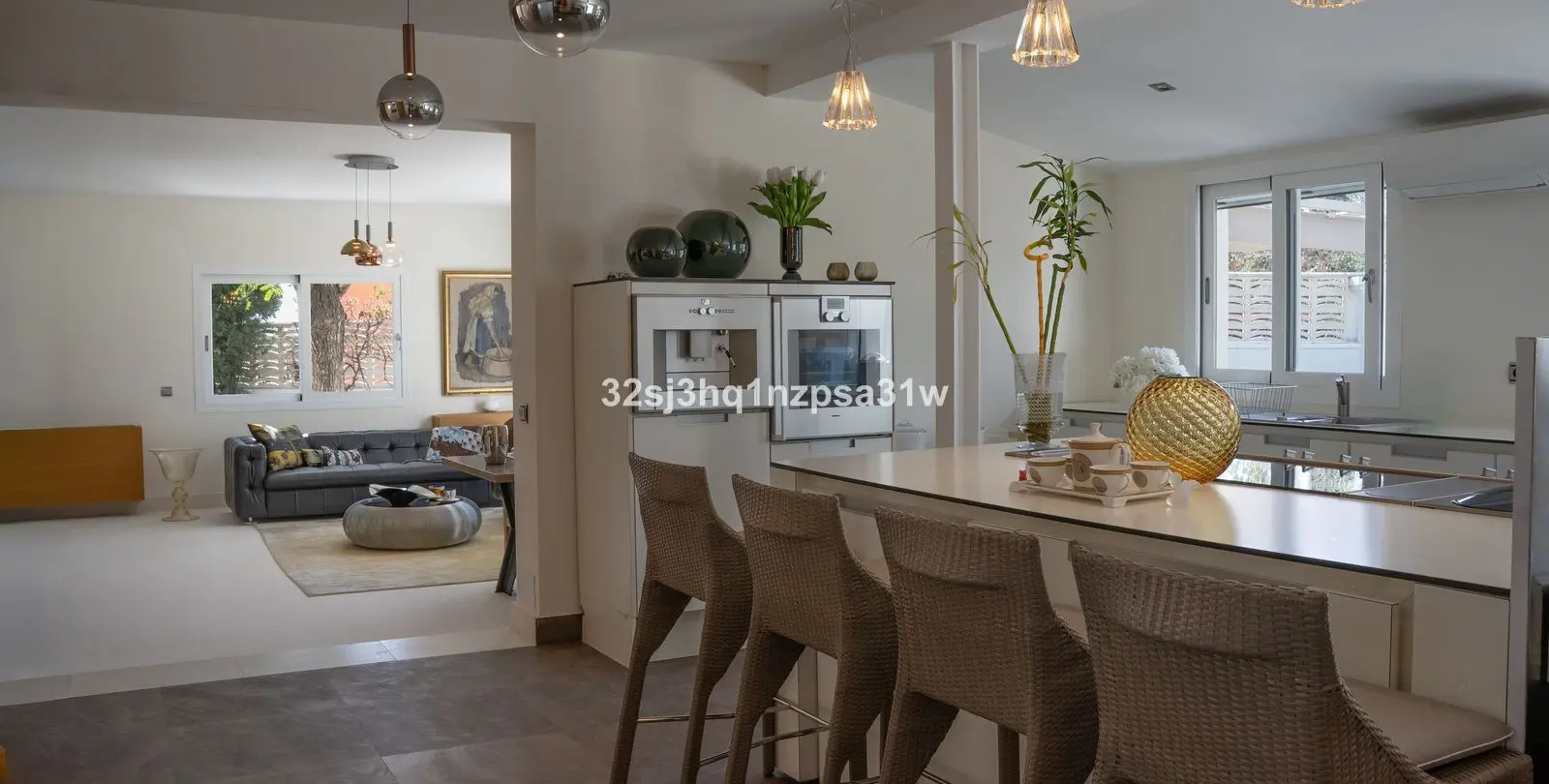 Продажа  отдельно стоящей виллы в Guadalmina Alta 15