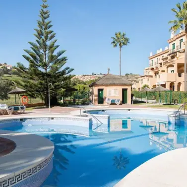 Sale of penthouse duplex in La Duquesa