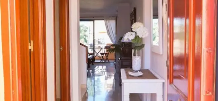 Sale of penthouse duplex in La Duquesa 3