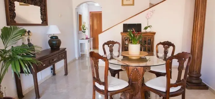 Sale of penthouse duplex in La Duquesa 4