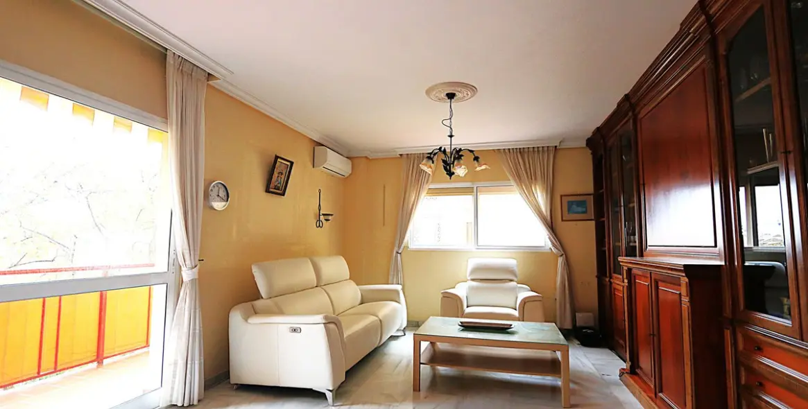 Sale of penthouse in Fuengirola 4