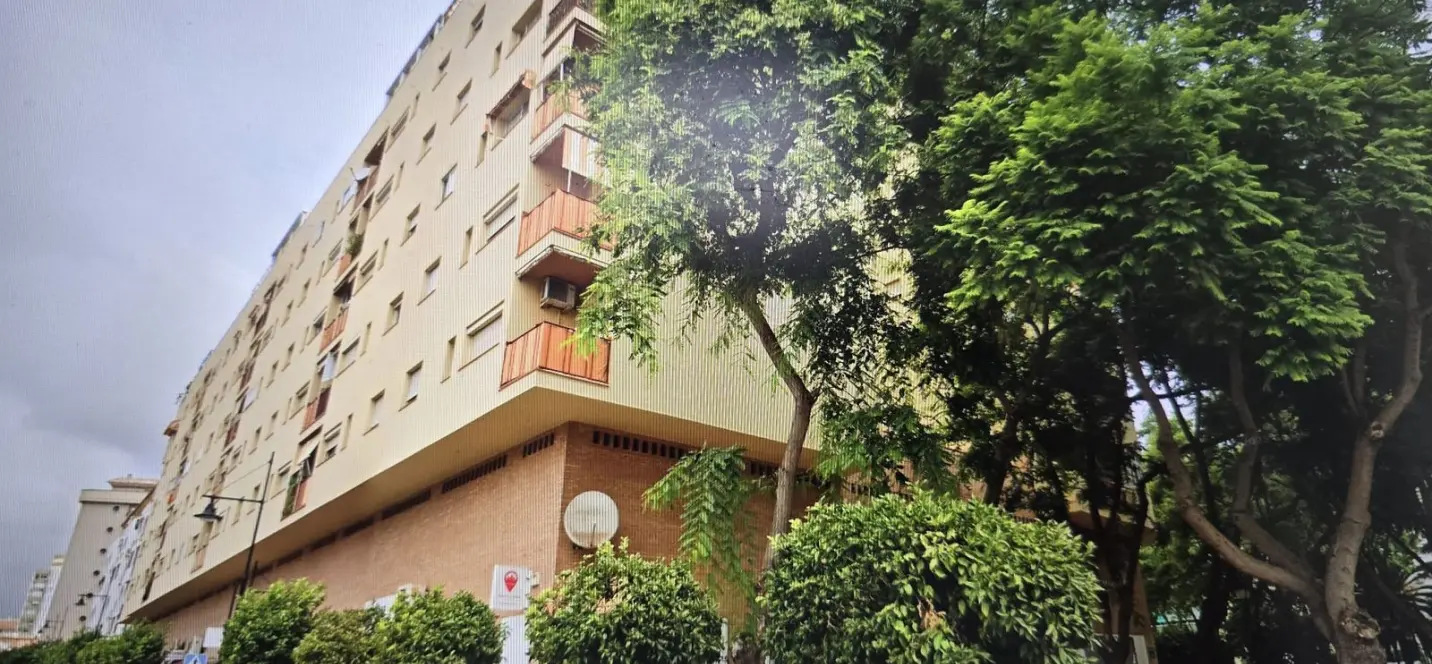 Sale of penthouse in Fuengirola 0