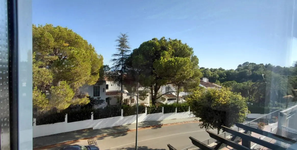 Продажа апартаментов на среднем этаже в Marbella 14