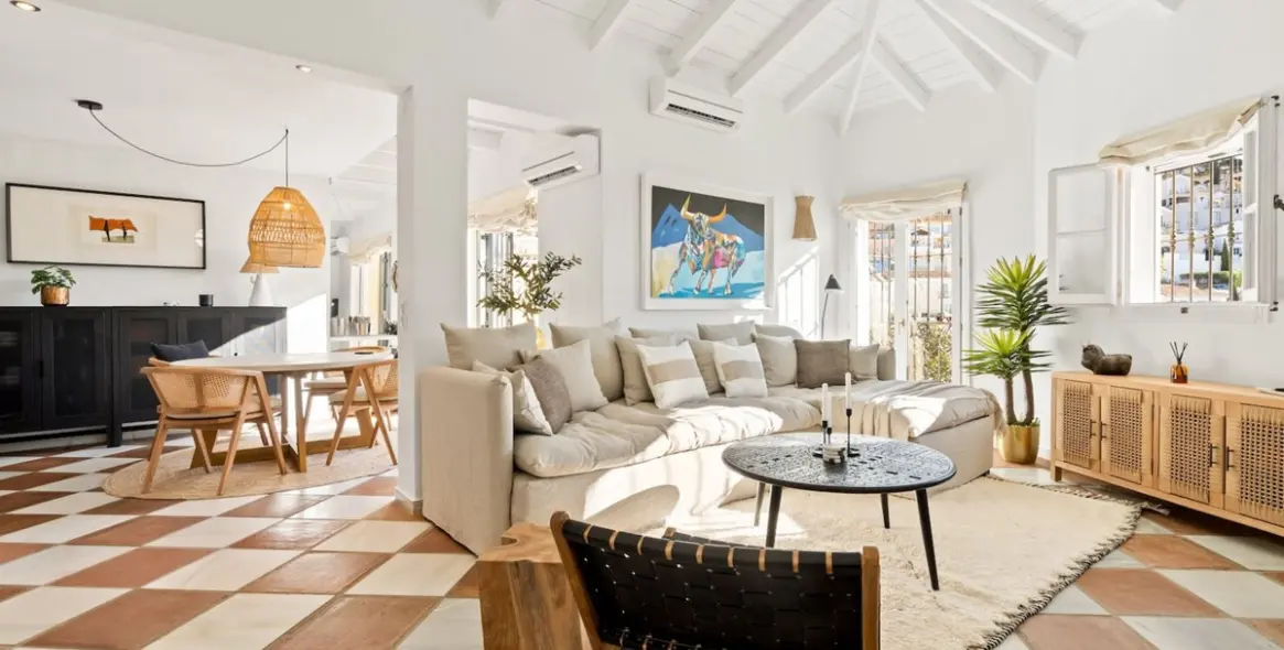 Sale of townhouse in La Heredia 2