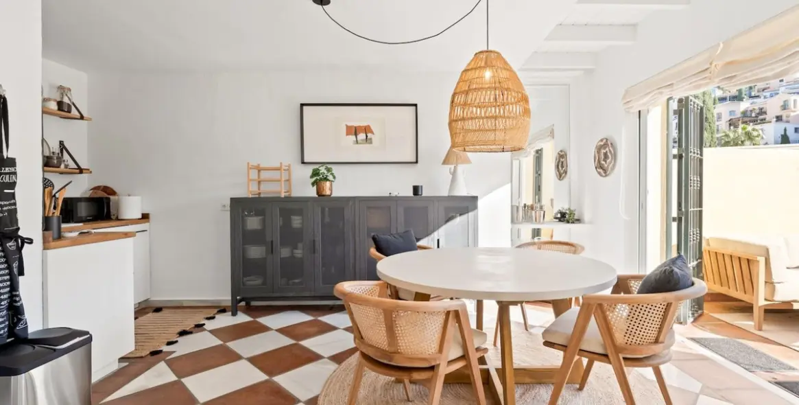 Sale of townhouse in La Heredia 12