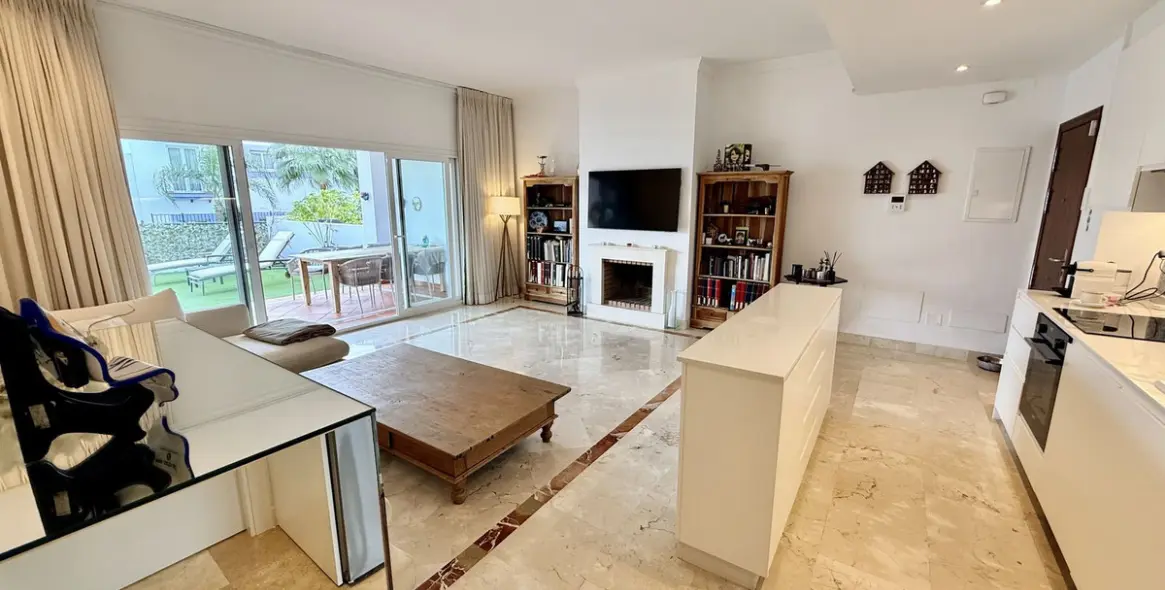 Продажа апартаментов на первом этаже в Benahavís 4