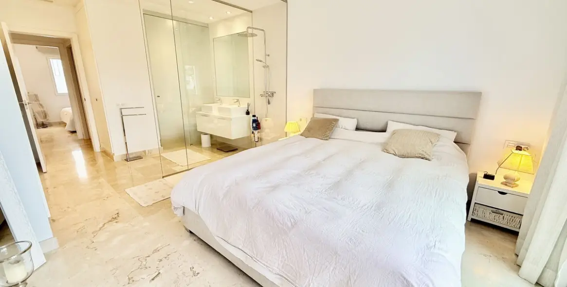 Продажа апартаментов на первом этаже в Benahavís 7