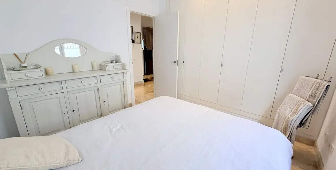 Продажа апартаментов на первом этаже в Benahavís 10