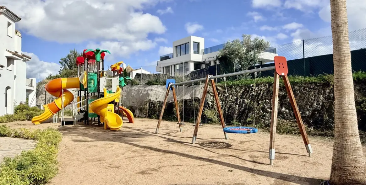 Продажа апартаментов на первом этаже в Benahavís 23