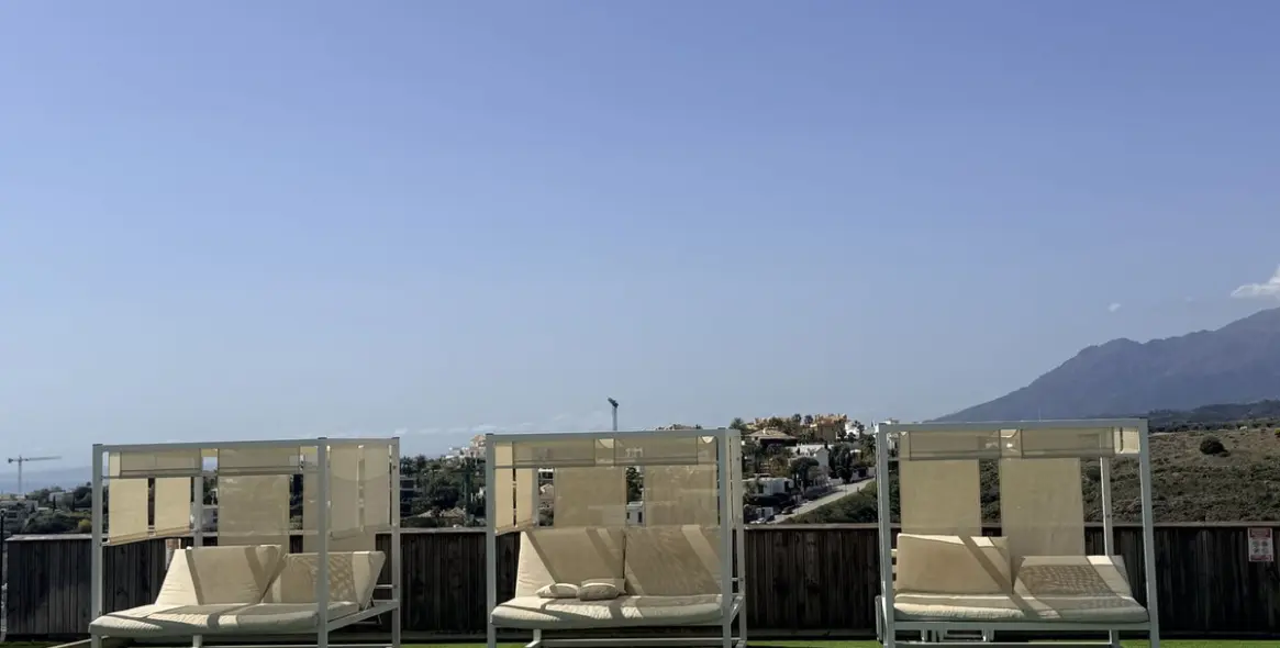 Продажа апартаментов на первом этаже в Benahavís 33