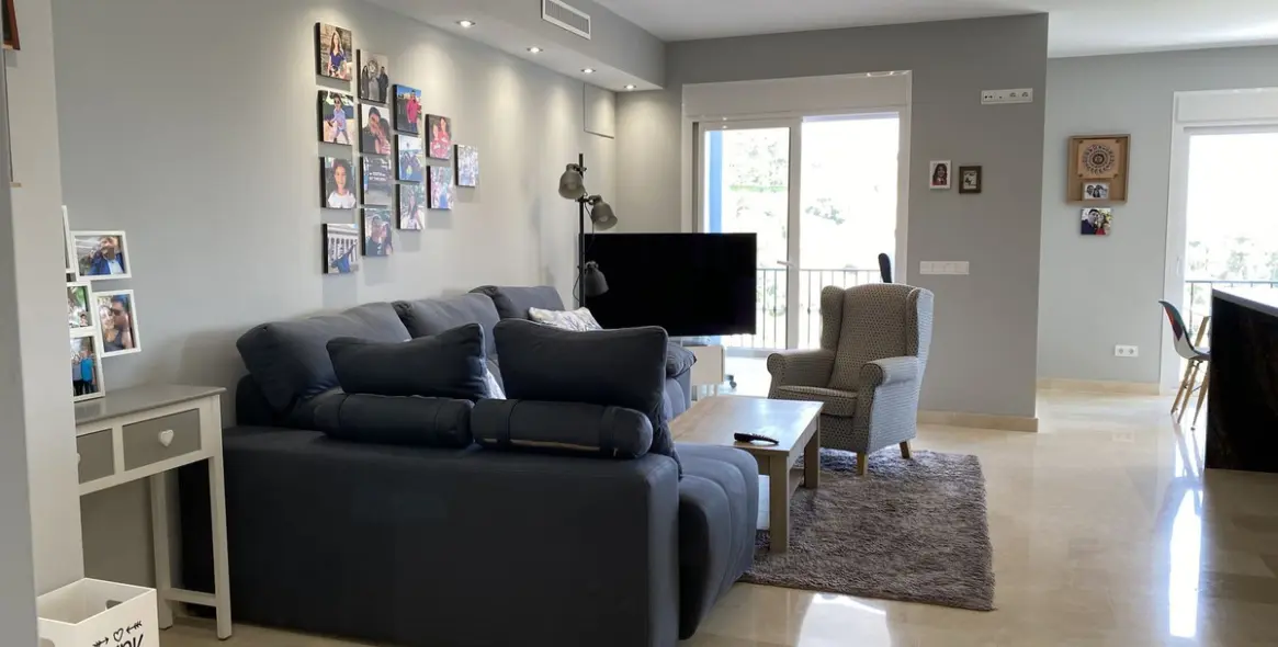 Продажа апартаментов на среднем этаже в Benahavís 3