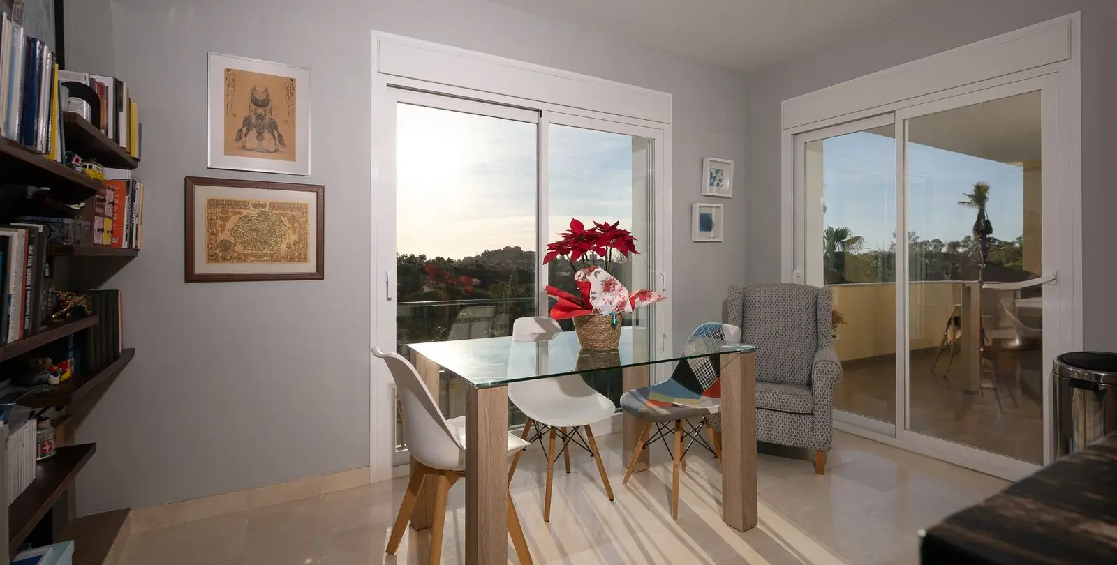 Sale of middle floor apartment in Benahavís 6