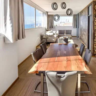 Short-term rent of penthouse in Estepona