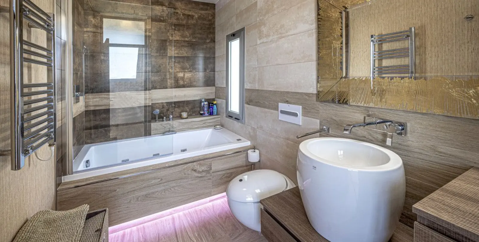 Sale of penthouse in Estepona 14