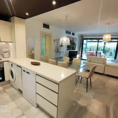 Long-term rent of ground floor apartment in Puerto Banús