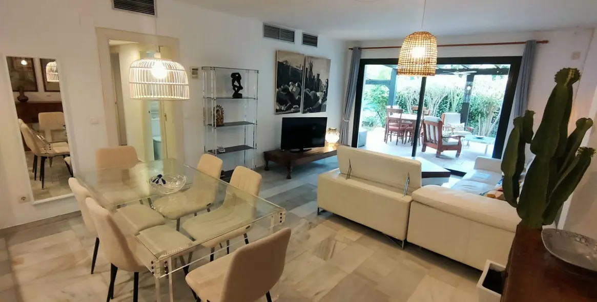 Long-term rent of ground floor apartment in Puerto Banús 9