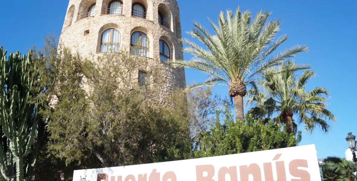 Long-term rent of ground floor apartment in Puerto Banús 18