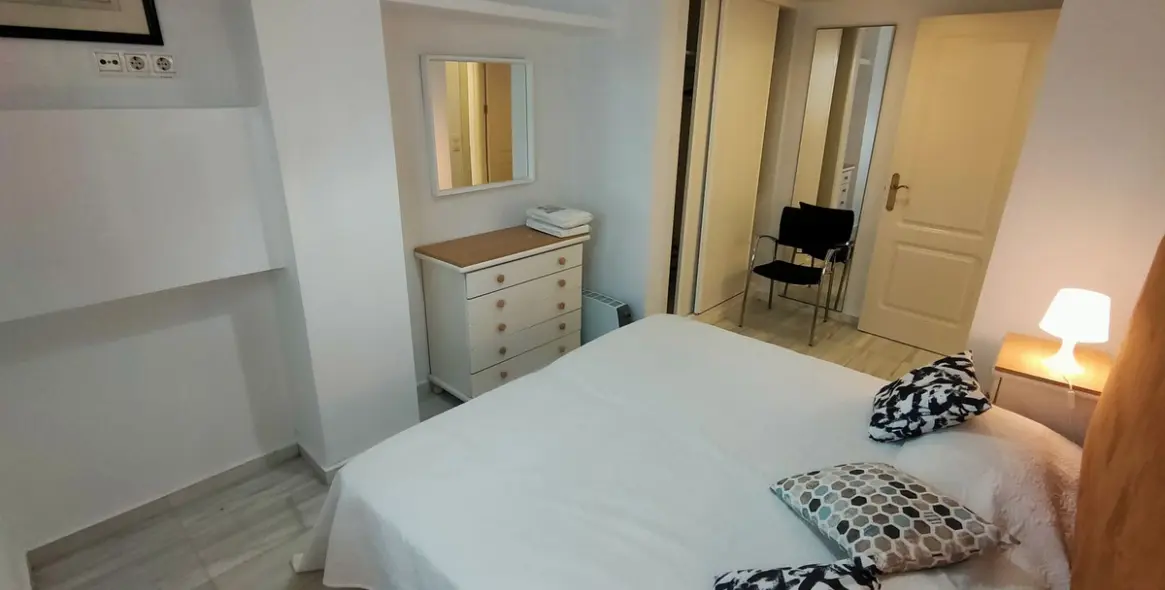 Долгосрочная аренда апартаментов на первом этаже в Puerto Banús 34