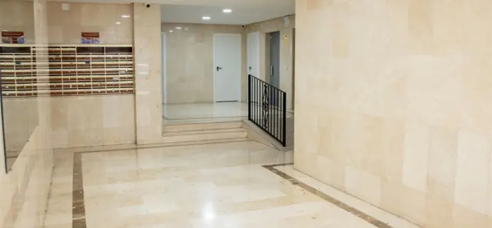 Sale of middle floor apartment in San Pedro de Alcántara 1
