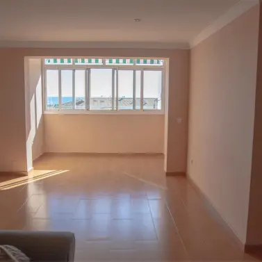 Sale of middle floor apartment in San Pedro de Alcántara