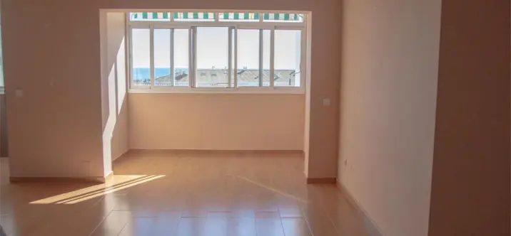 Sale of middle floor apartment in San Pedro de Alcántara 3