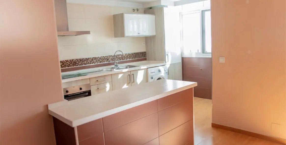 Sale of middle floor apartment in San Pedro de Alcántara 6