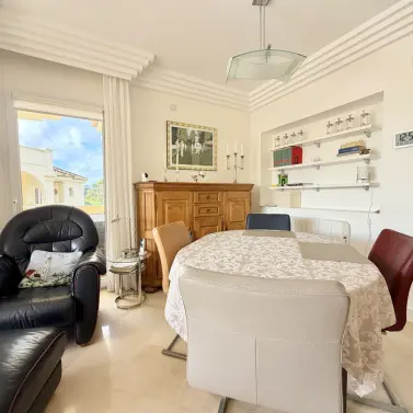 Venta de apartamento en planta media en Casares