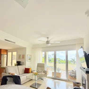 Venta de apartamento en planta media en Casares