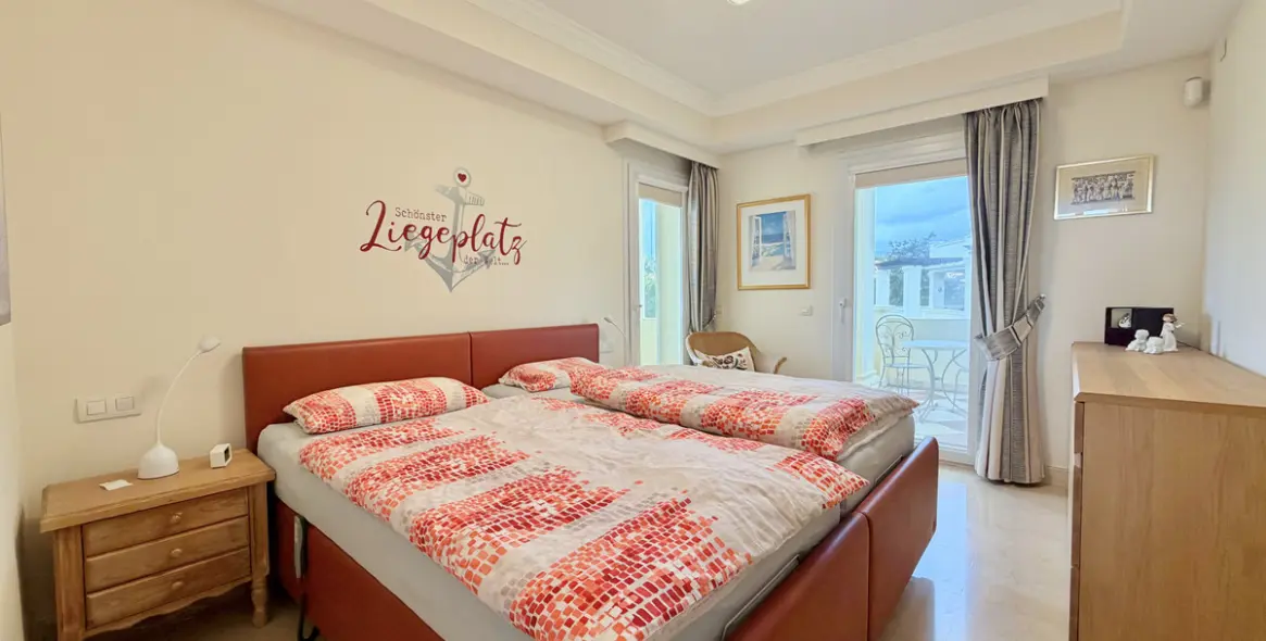 Продажа апартаментов на среднем этаже в Casares 10