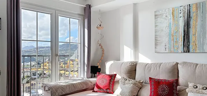 Sale of middle floor apartment in Rincón de la Victoria 4