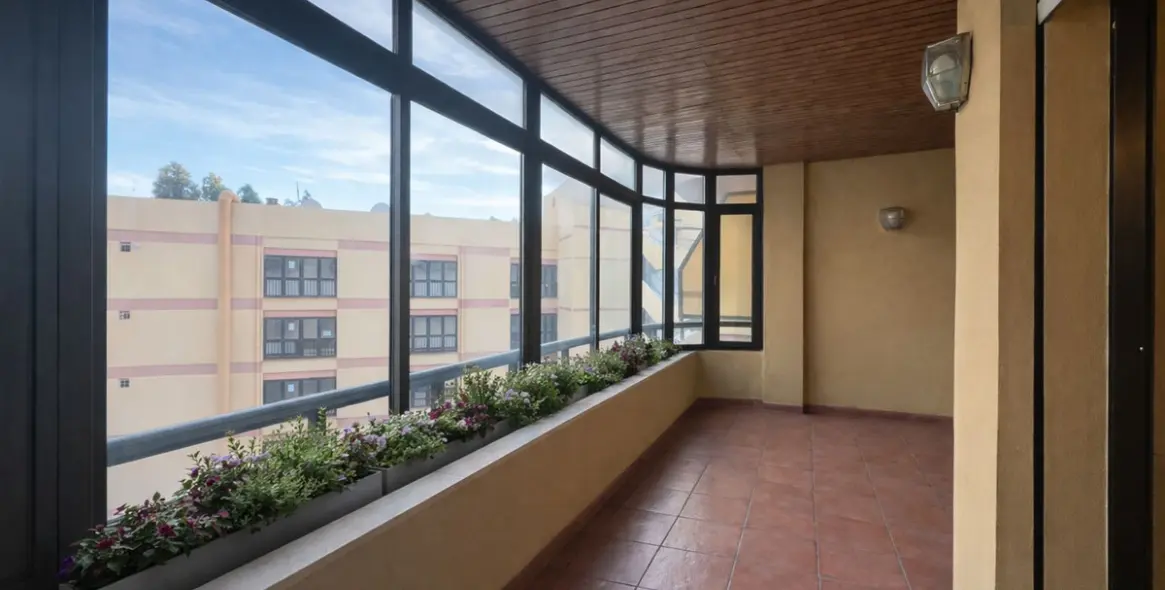 Sale of middle floor apartment in Marbella 14