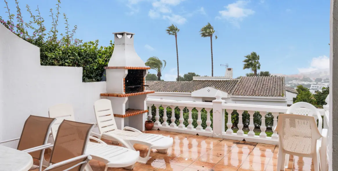 Sale of townhouse in La Duquesa 4