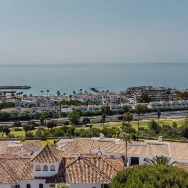 Sale of townhouse in La Duquesa