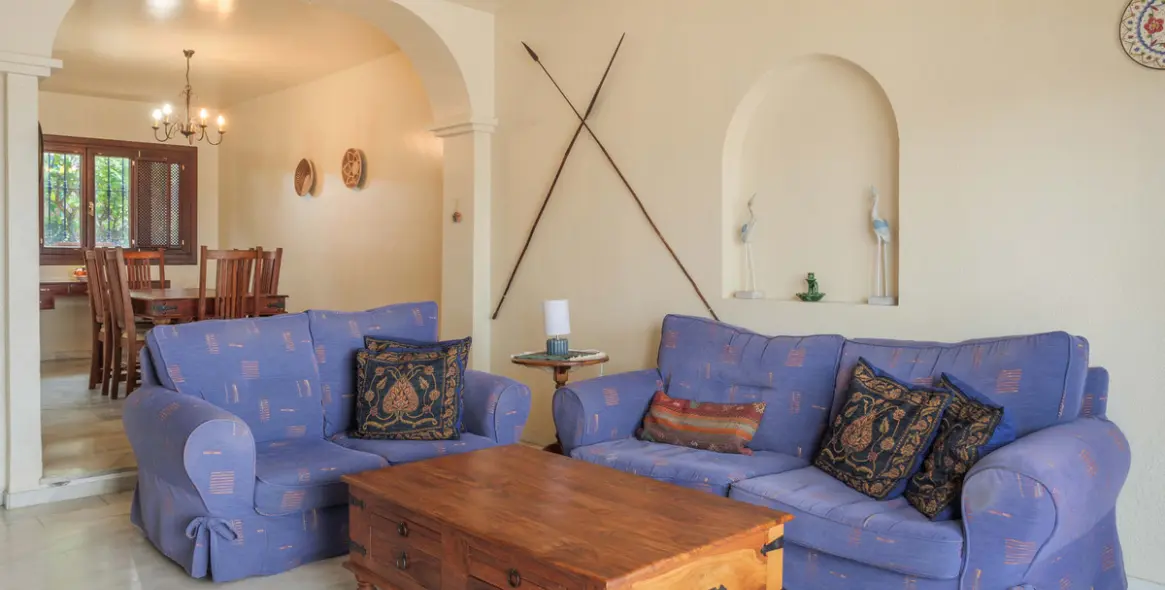 Sale of townhouse in La Duquesa 10