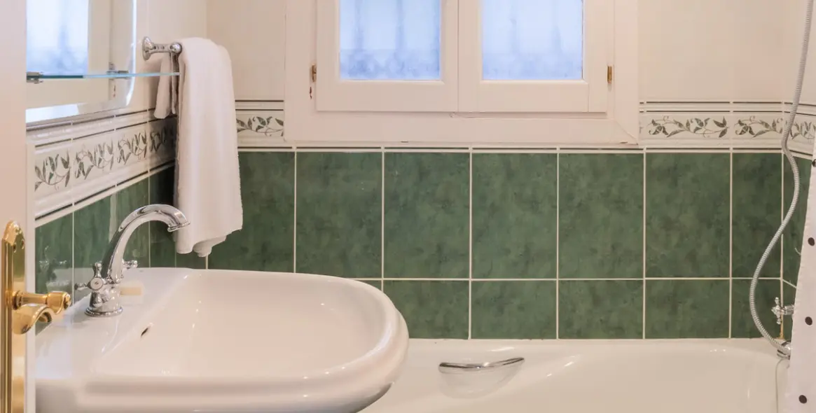 Sale of townhouse in La Duquesa 24