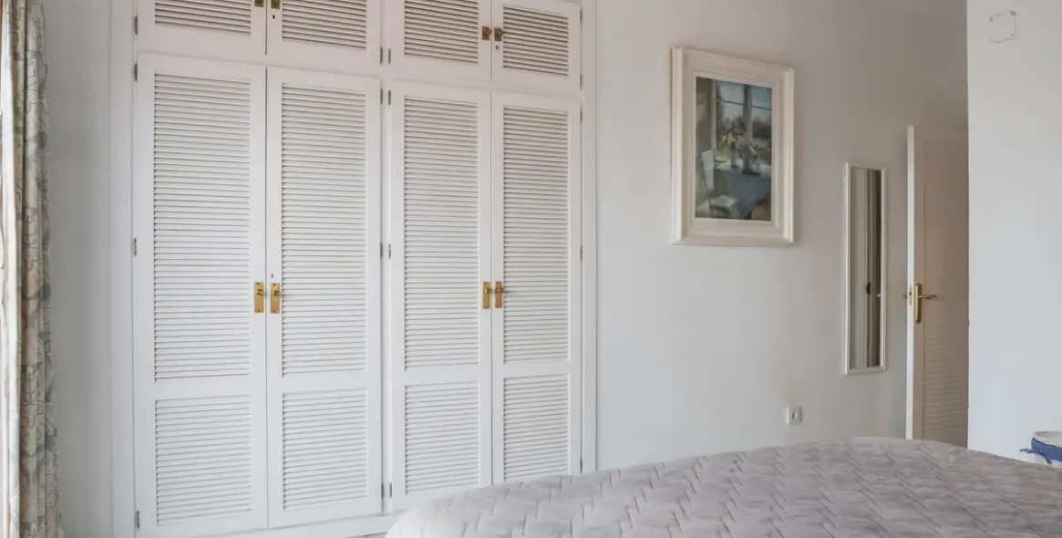 Sale of townhouse in La Duquesa 29