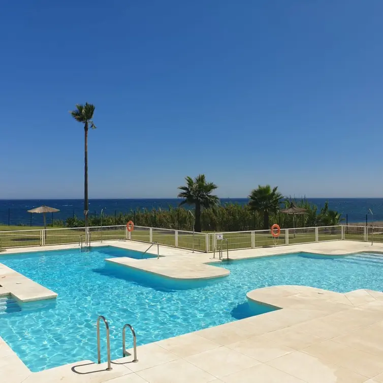 Sale of semi-detached house in Casares